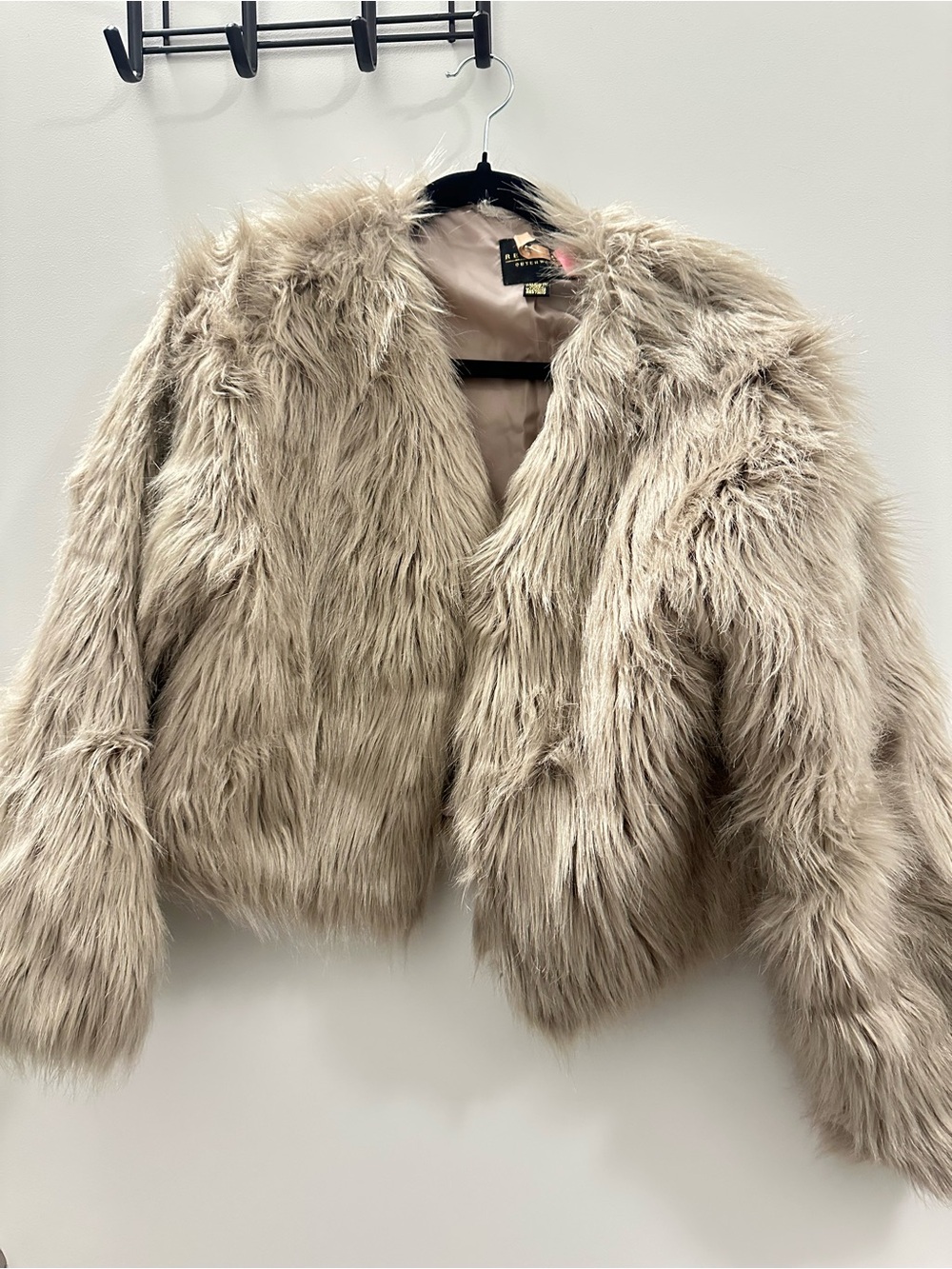 Faux Fur Cropped Jacket in Taupe Beige